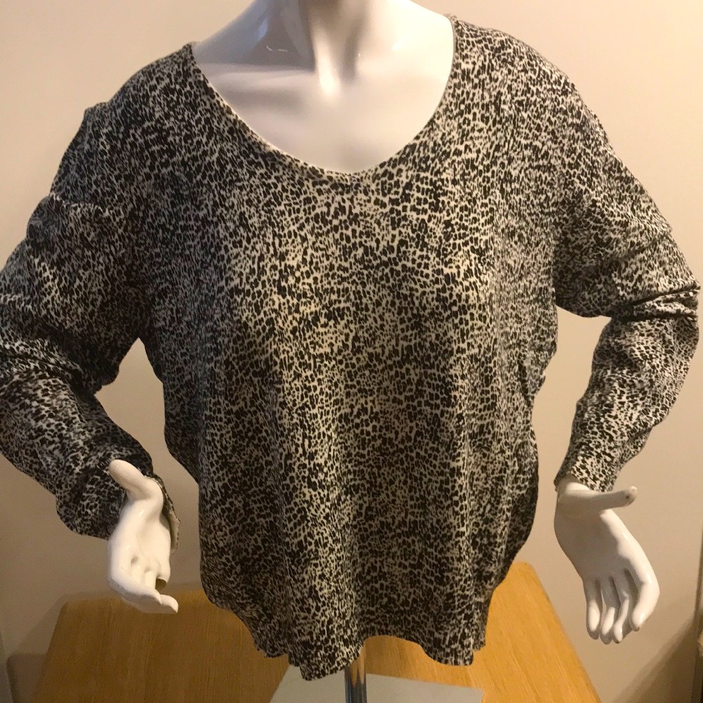 Sweater size XL